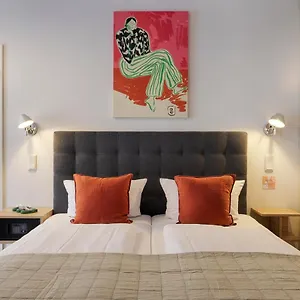 Zur Stadt Mainz In Wuerzburger Innenstadt Hotell